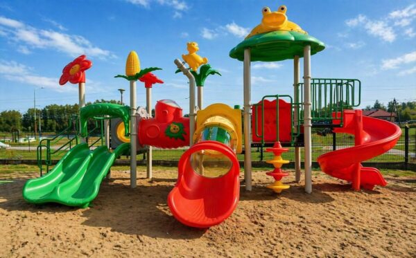 ce75052e257ba7e2ed3dc33472545db6 Plac zabaw Animals 06 – zestaw zabawowy dla dzieci, EN 1176